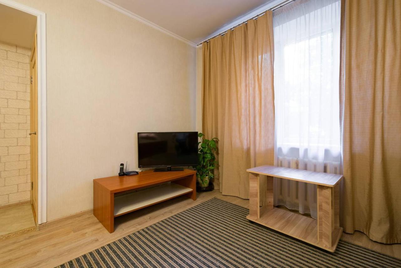 Nadezhda Apartment On Nauryzbay Batyra 37/1 Alma-Ata Exteriör bild
